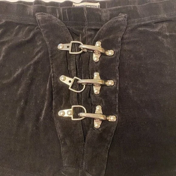 Elee Los Angeles Men's meshish type material shorts, stretchy - Picture 2 of 5